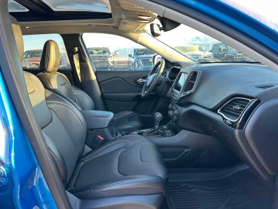 2023 Jeep Cherokee Altitude Lux