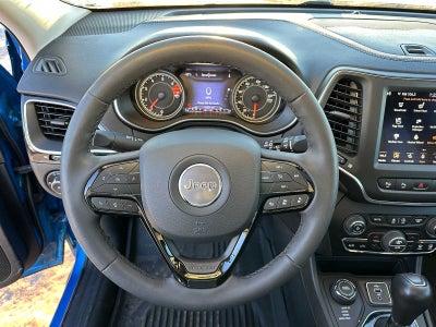 2023 Jeep Cherokee Altitude Lux