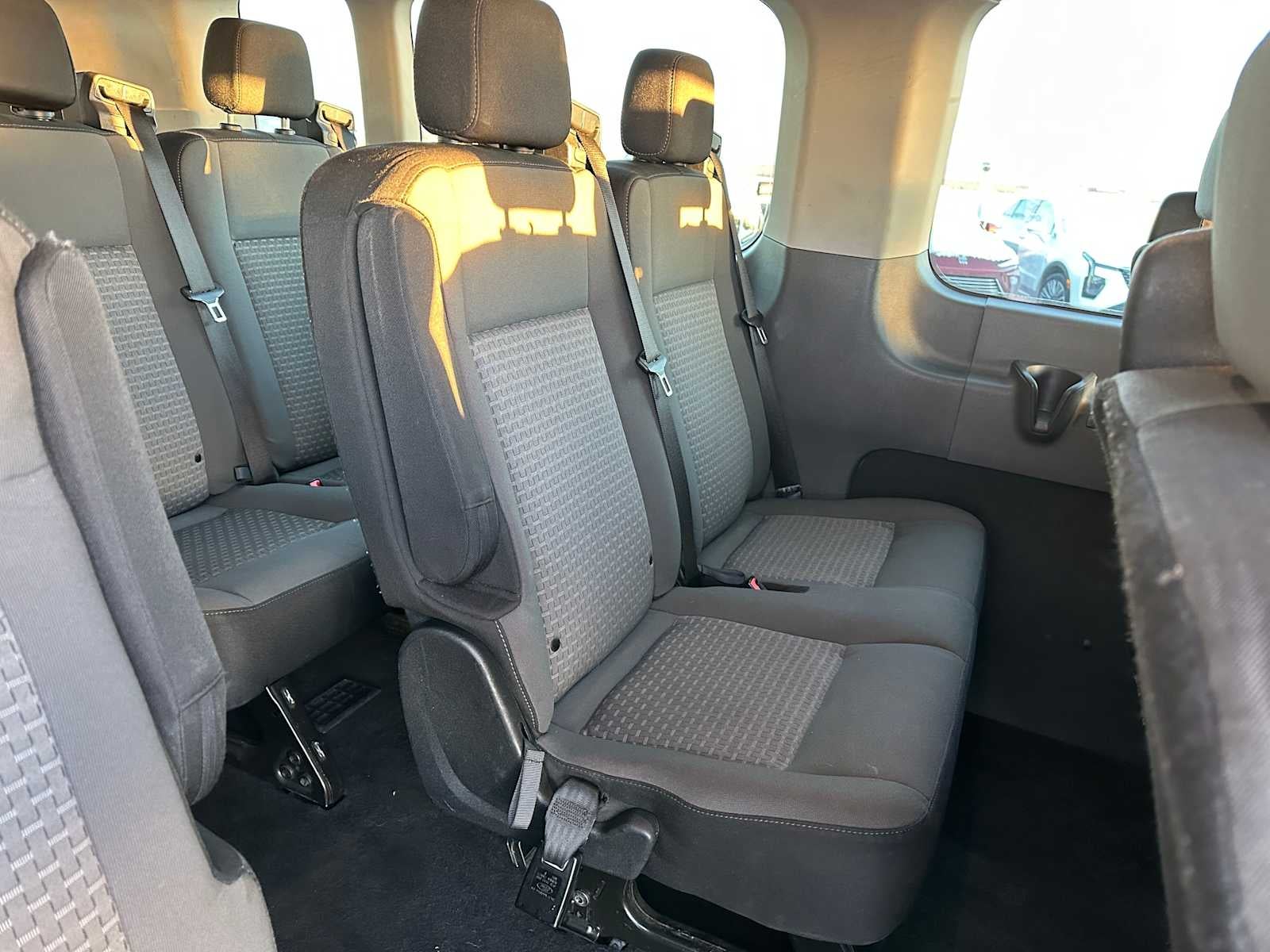 2022 Ford Transit Passenger Wagon XL