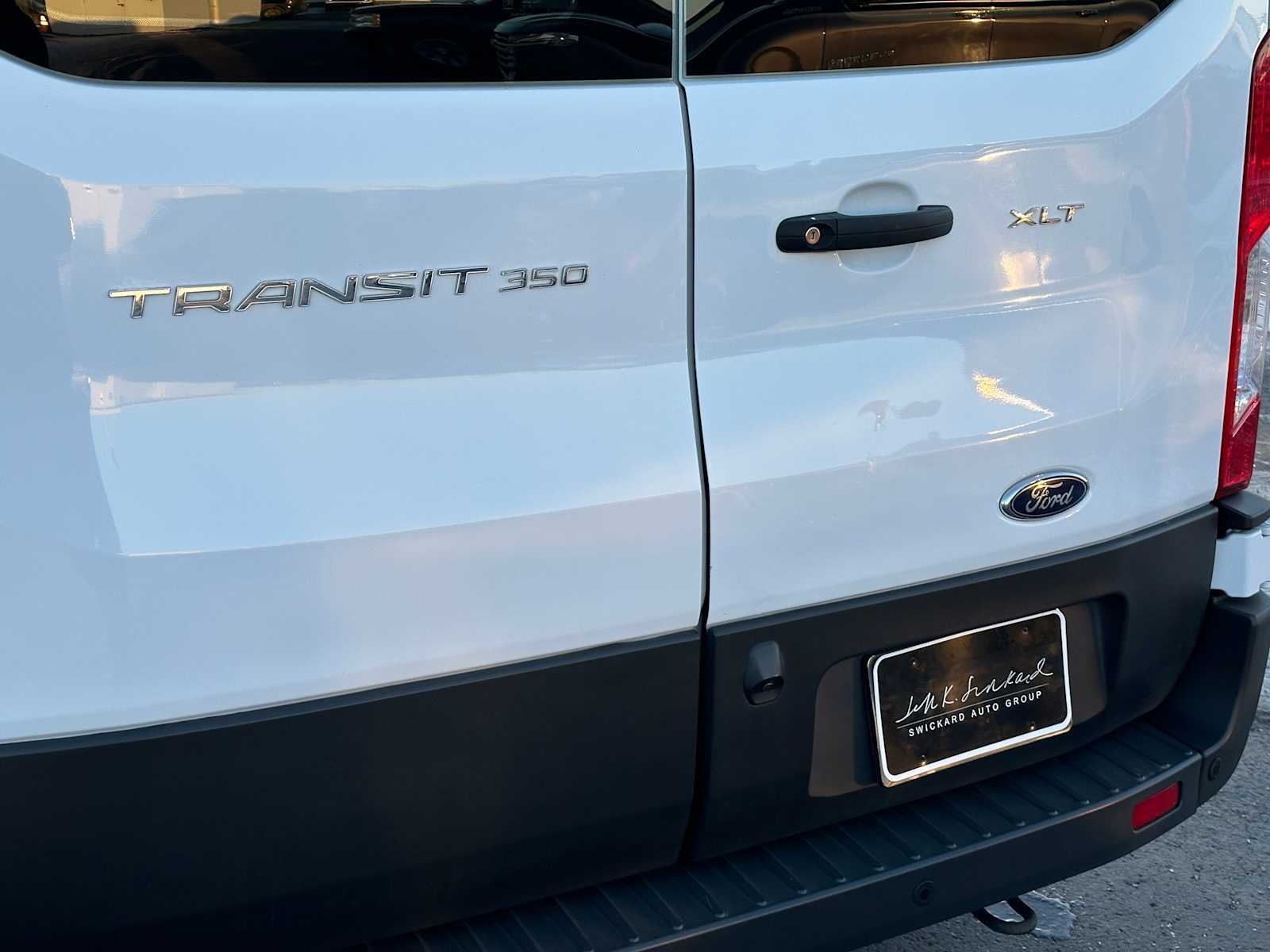 2022 Ford Transit Passenger Wagon XL