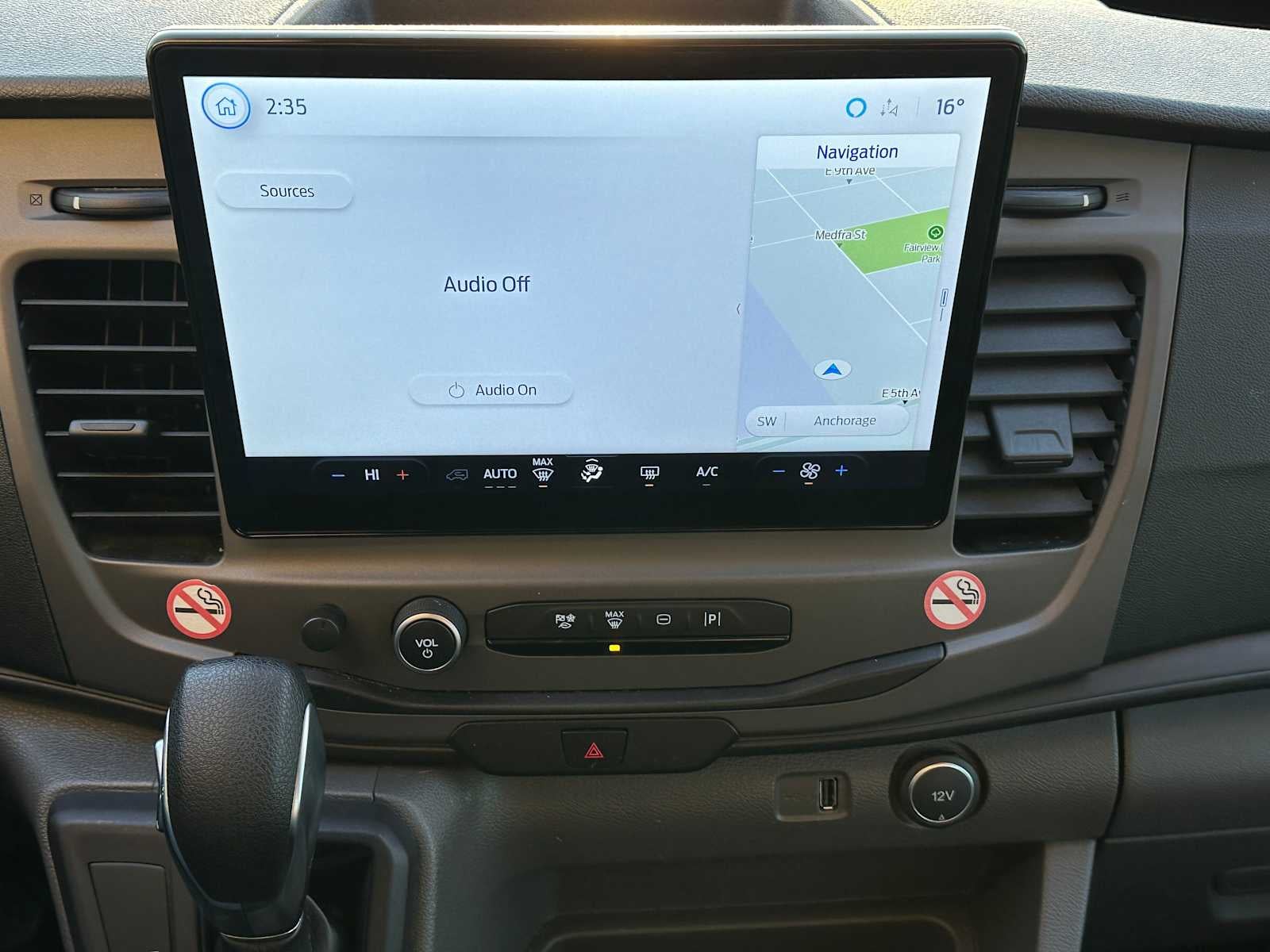 2022 Ford Transit Passenger Wagon XL