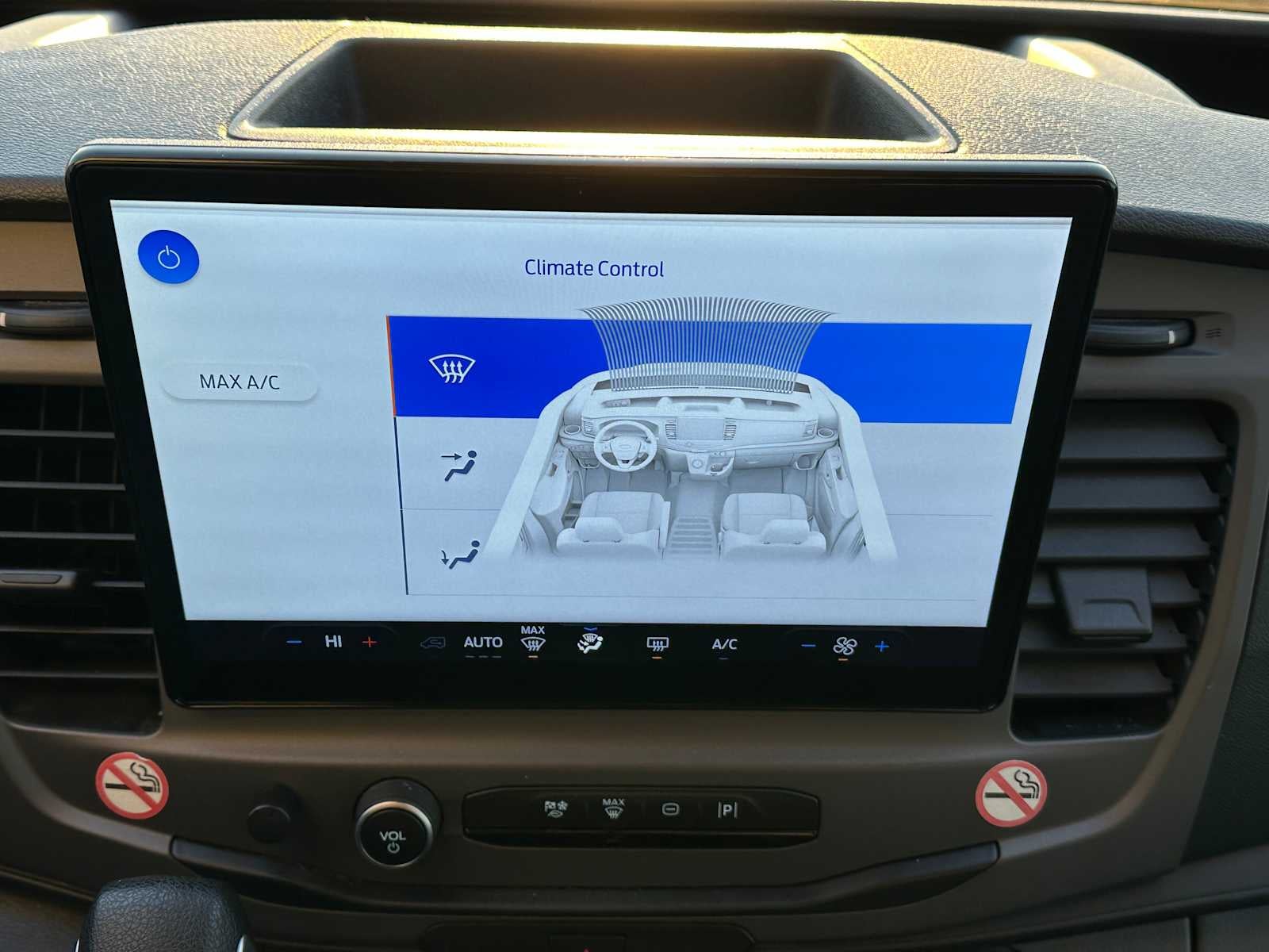 2022 Ford Transit Passenger Wagon XL