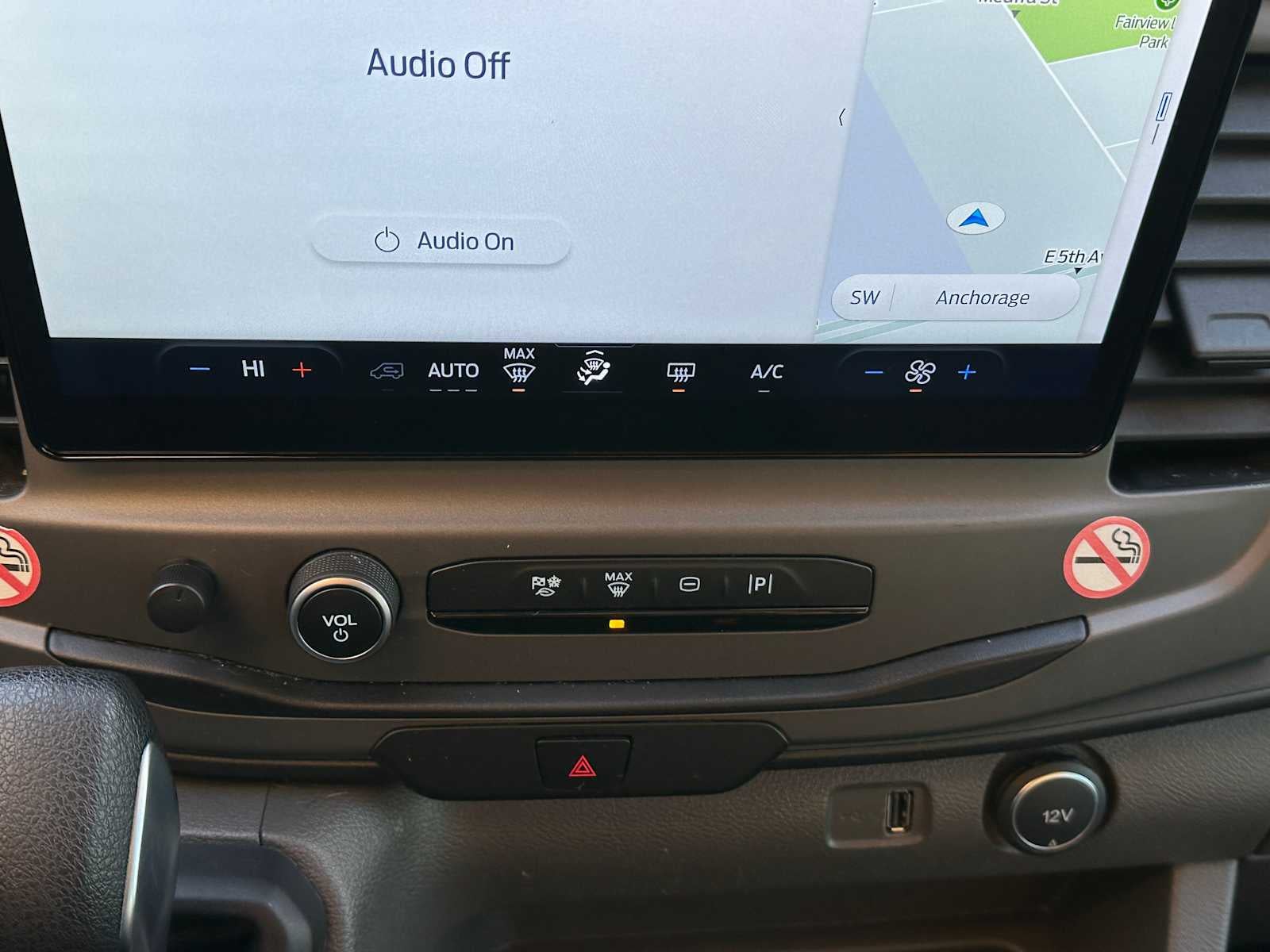 2022 Ford Transit Passenger Wagon XL