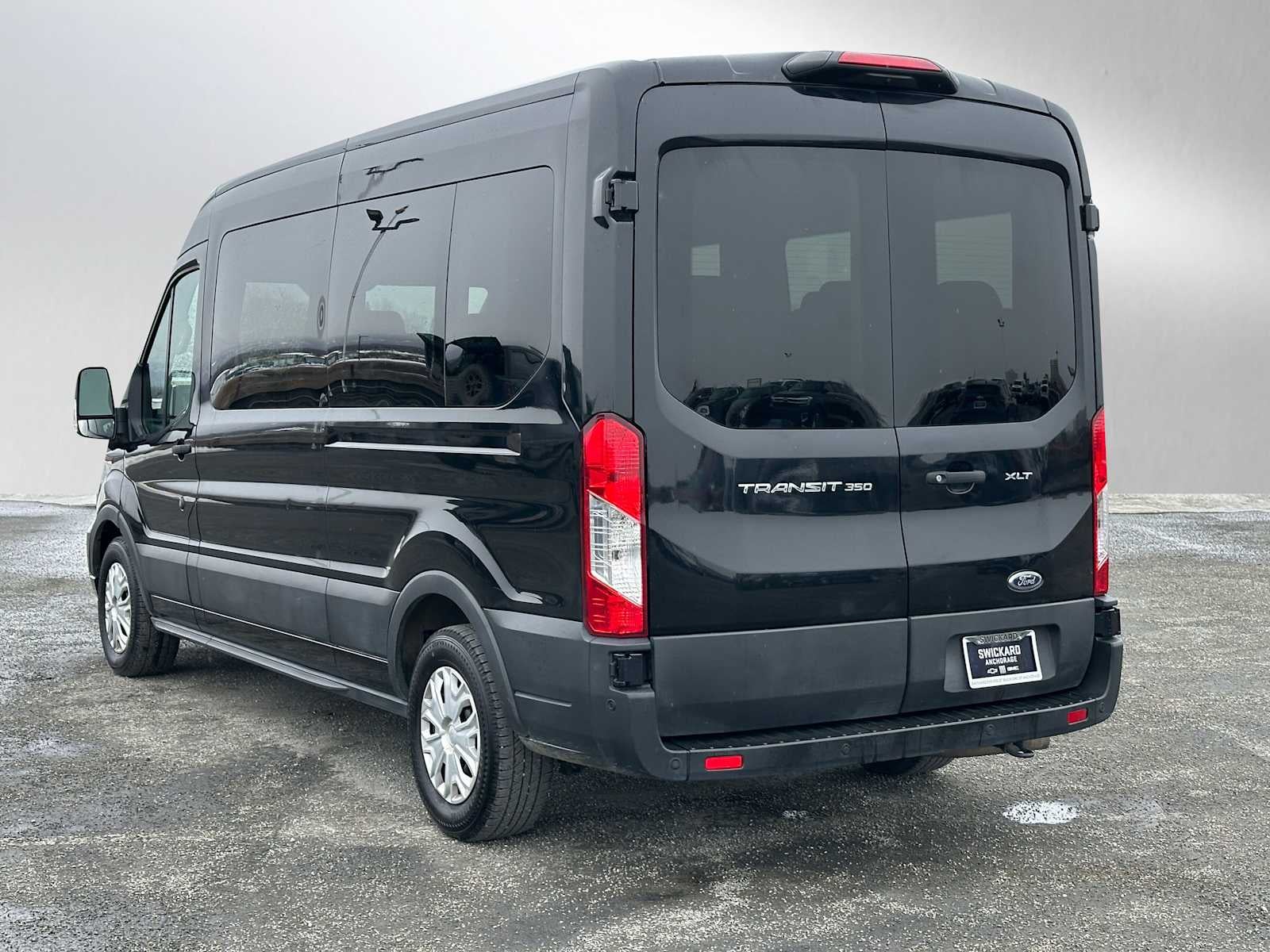 2023 Ford Transit Passenger Wagon XL