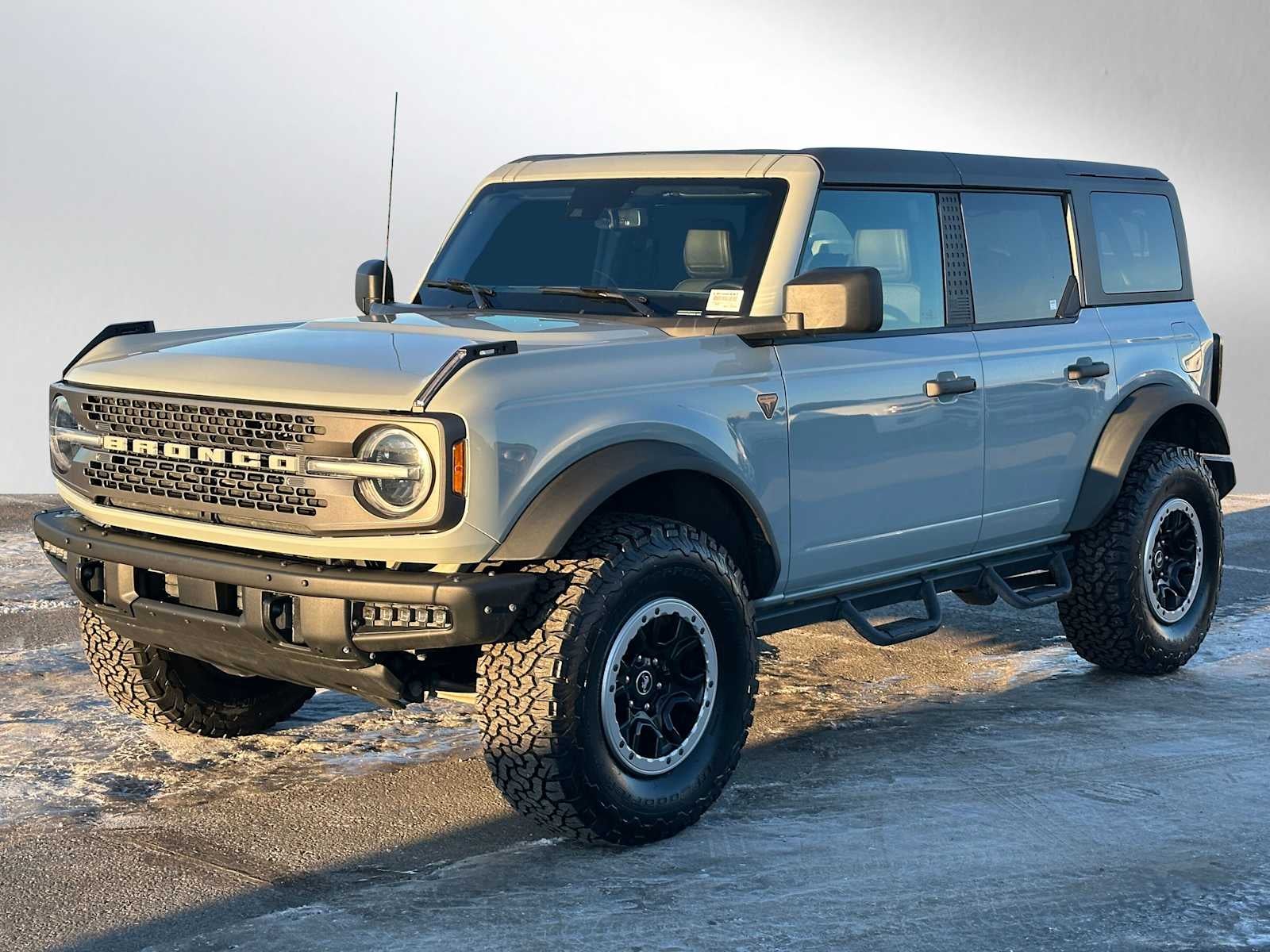 2021 Ford Bronco Base