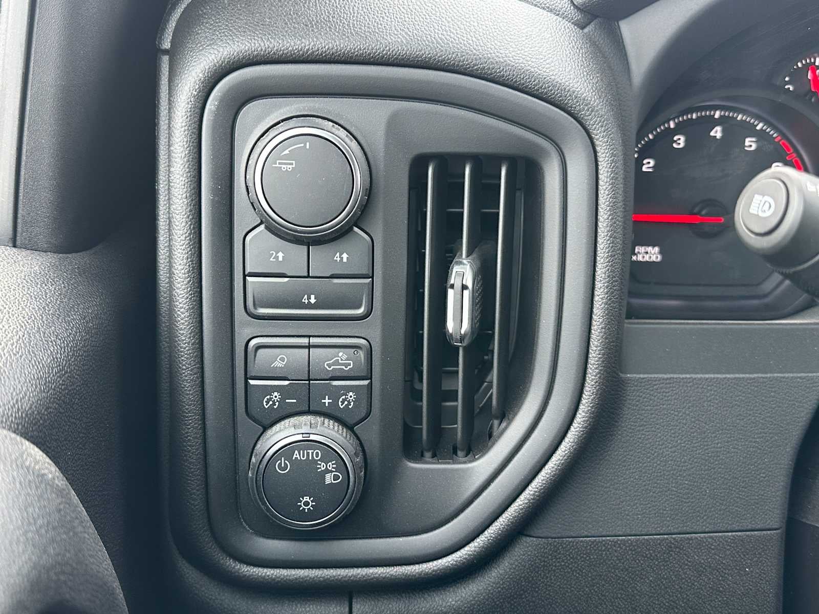 2024 Chevrolet Silverado 2500 HD WT