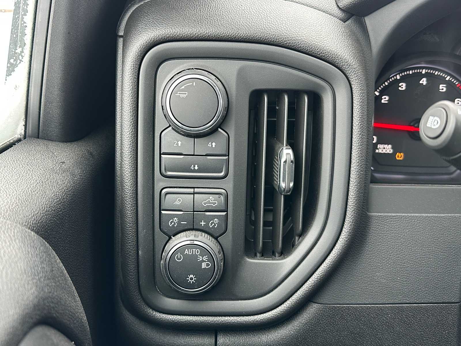 2024 Chevrolet Silverado 2500 HD WT