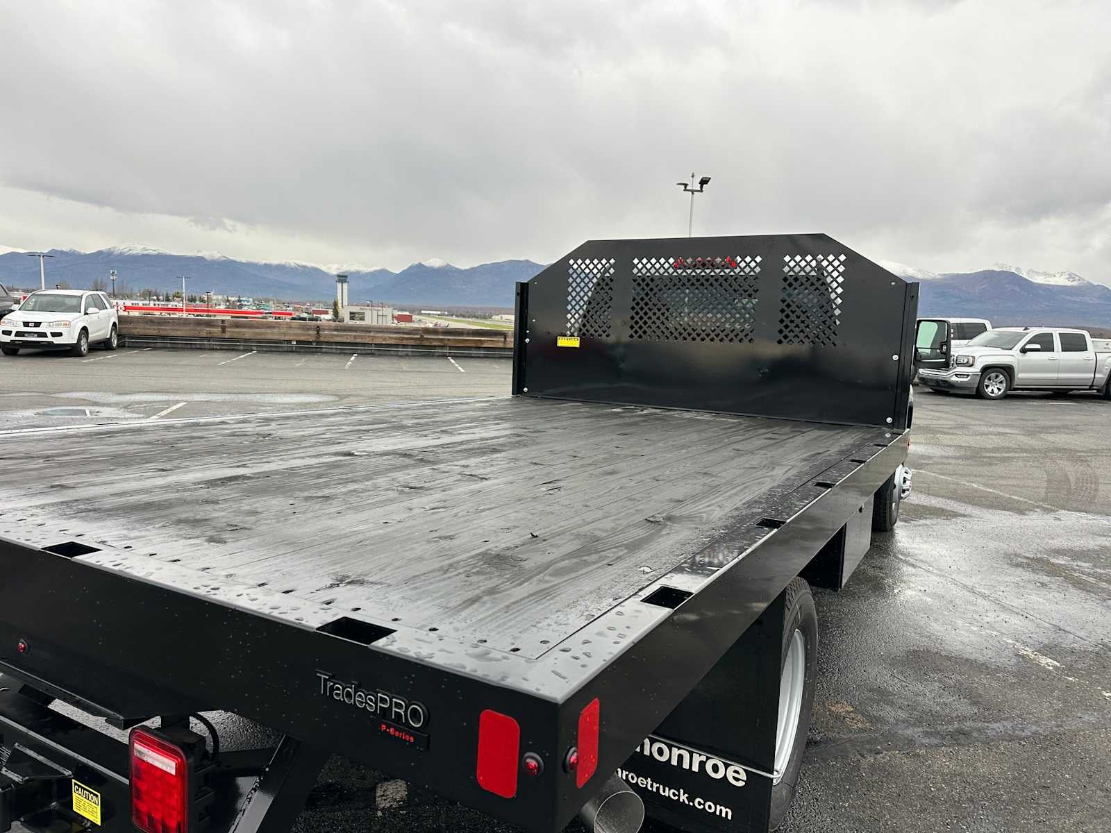 2025 Chevrolet Silverado 3500 HD Chassis Cab Work Truck