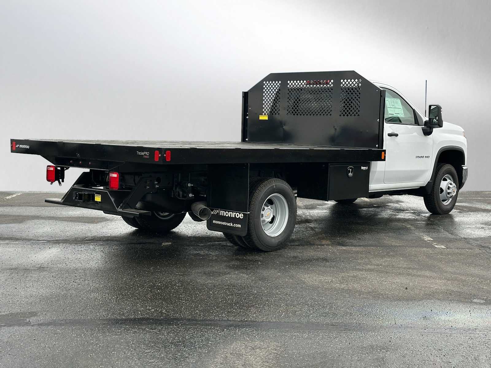 2025 Chevrolet Silverado 3500 HD Chassis Cab Work Truck
