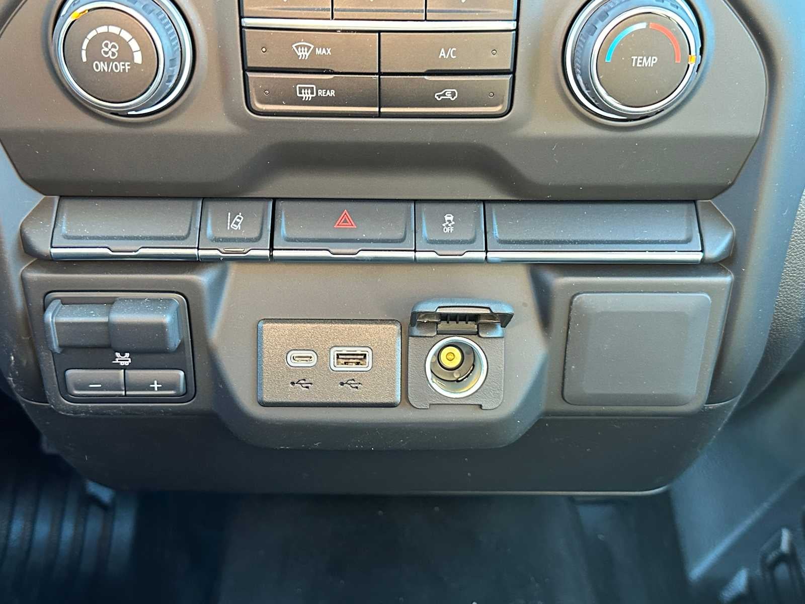 2025 Chevrolet Silverado 3500 HD WT