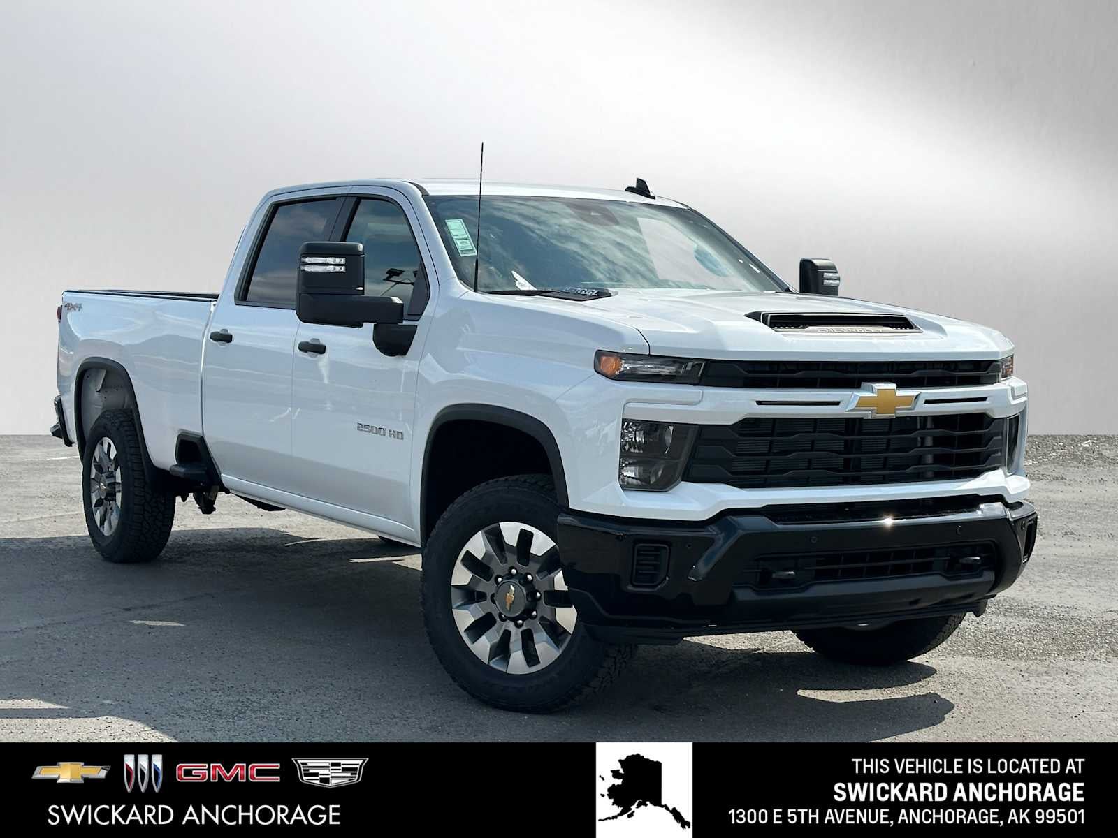 2025 Chevrolet Silverado 2500HD Custom's photo