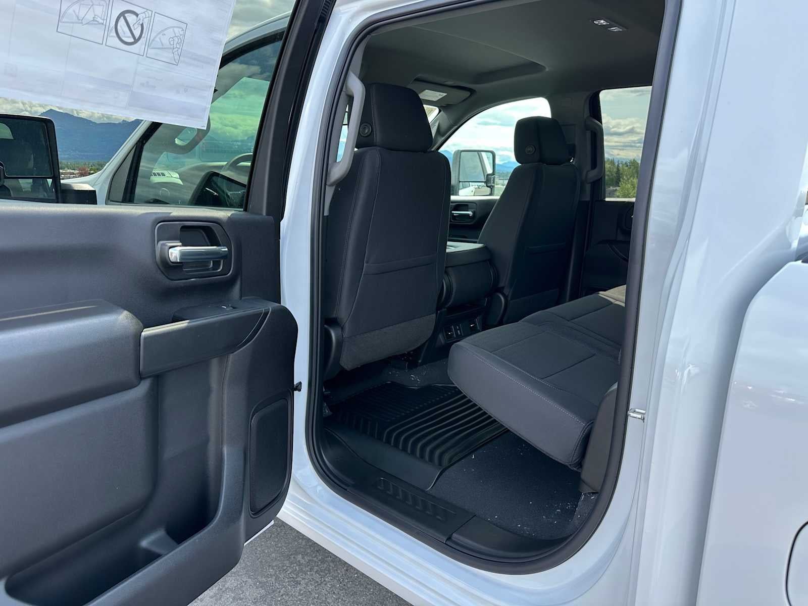 2025 Chevrolet Silverado 2500 HD Custom