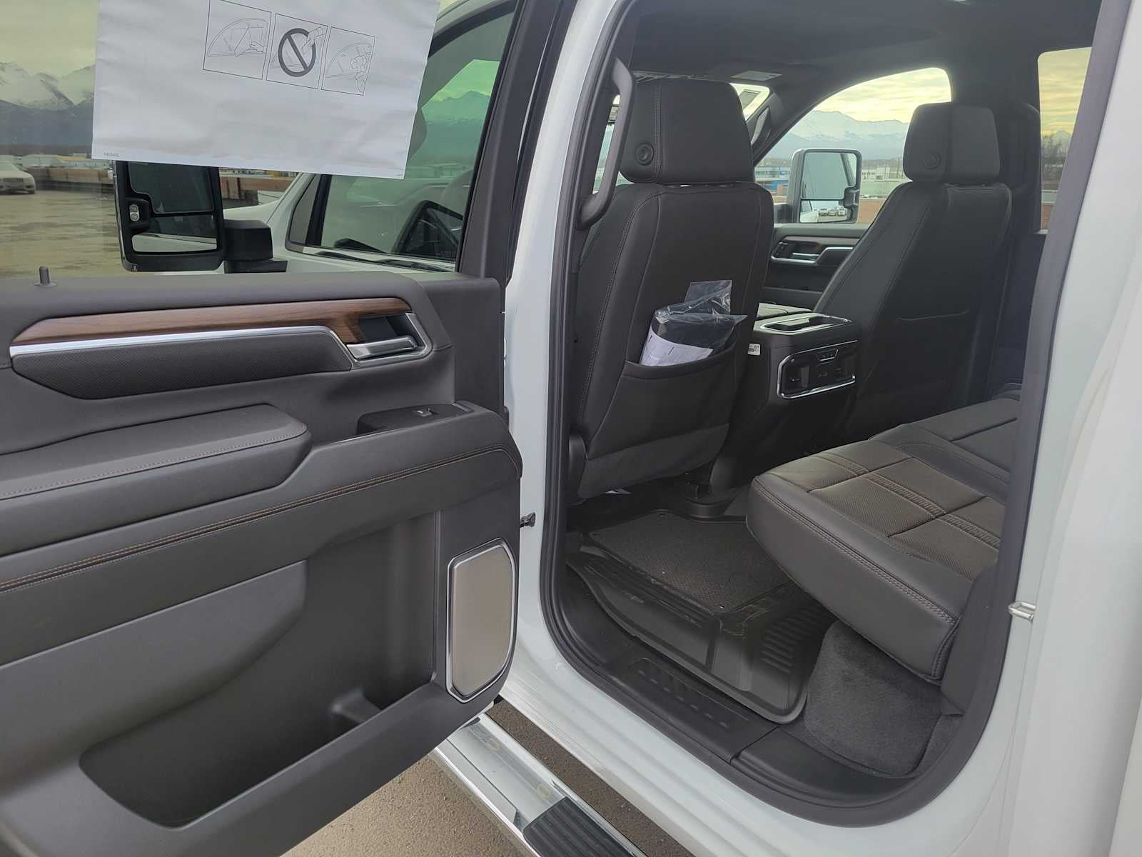 2025 Chevrolet Silverado 2500 HD High Country