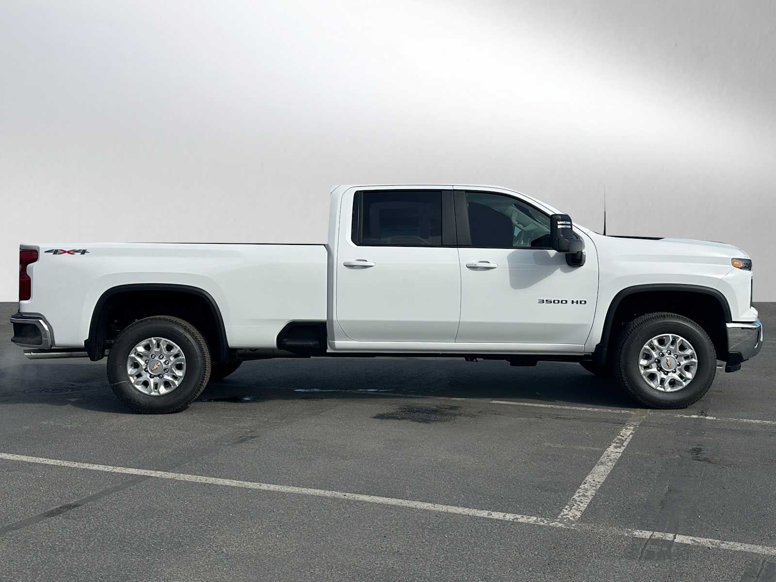 2025 Chevrolet Silverado 3500 HD LT