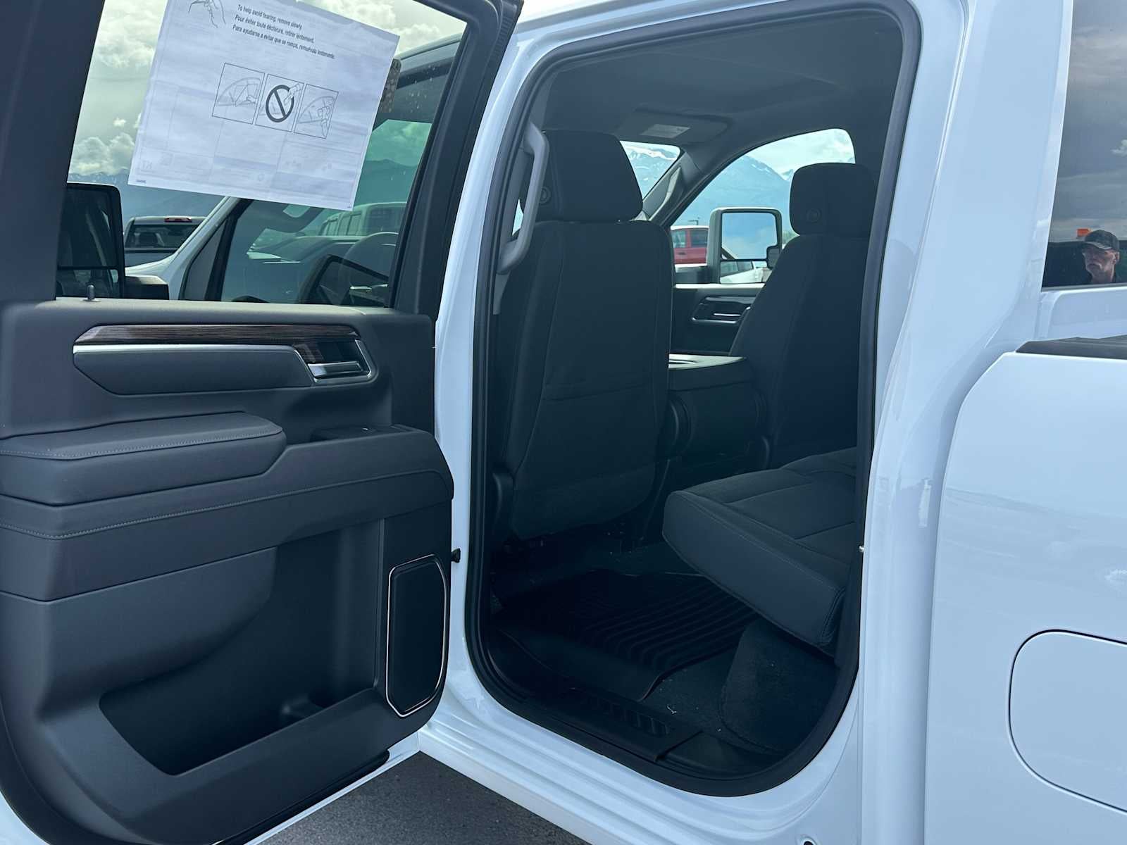 2025 Chevrolet Silverado 3500 HD LT