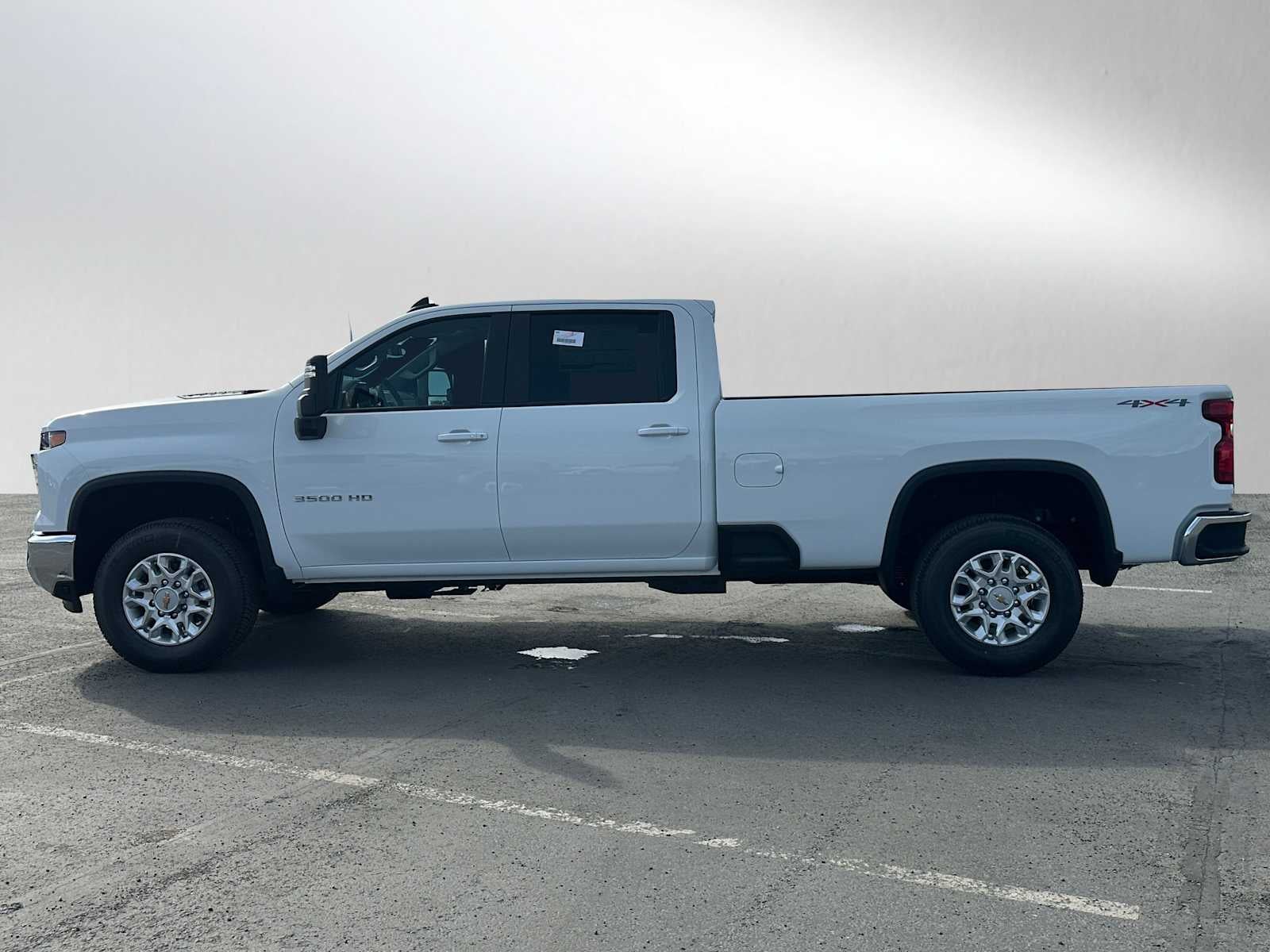2025 Chevrolet Silverado 3500 HD LT