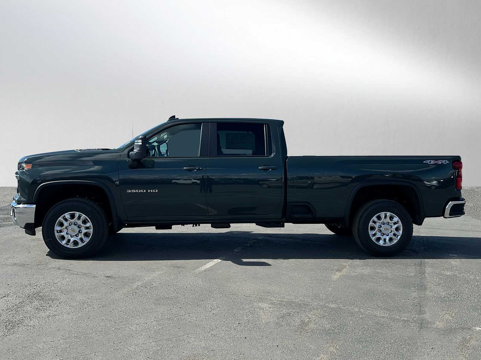 2025 Chevrolet Silverado 3500 HD LT