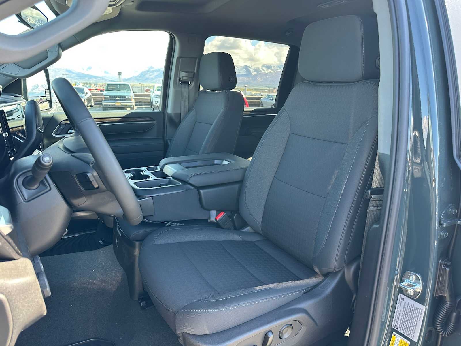 2025 Chevrolet Silverado 3500 HD LT