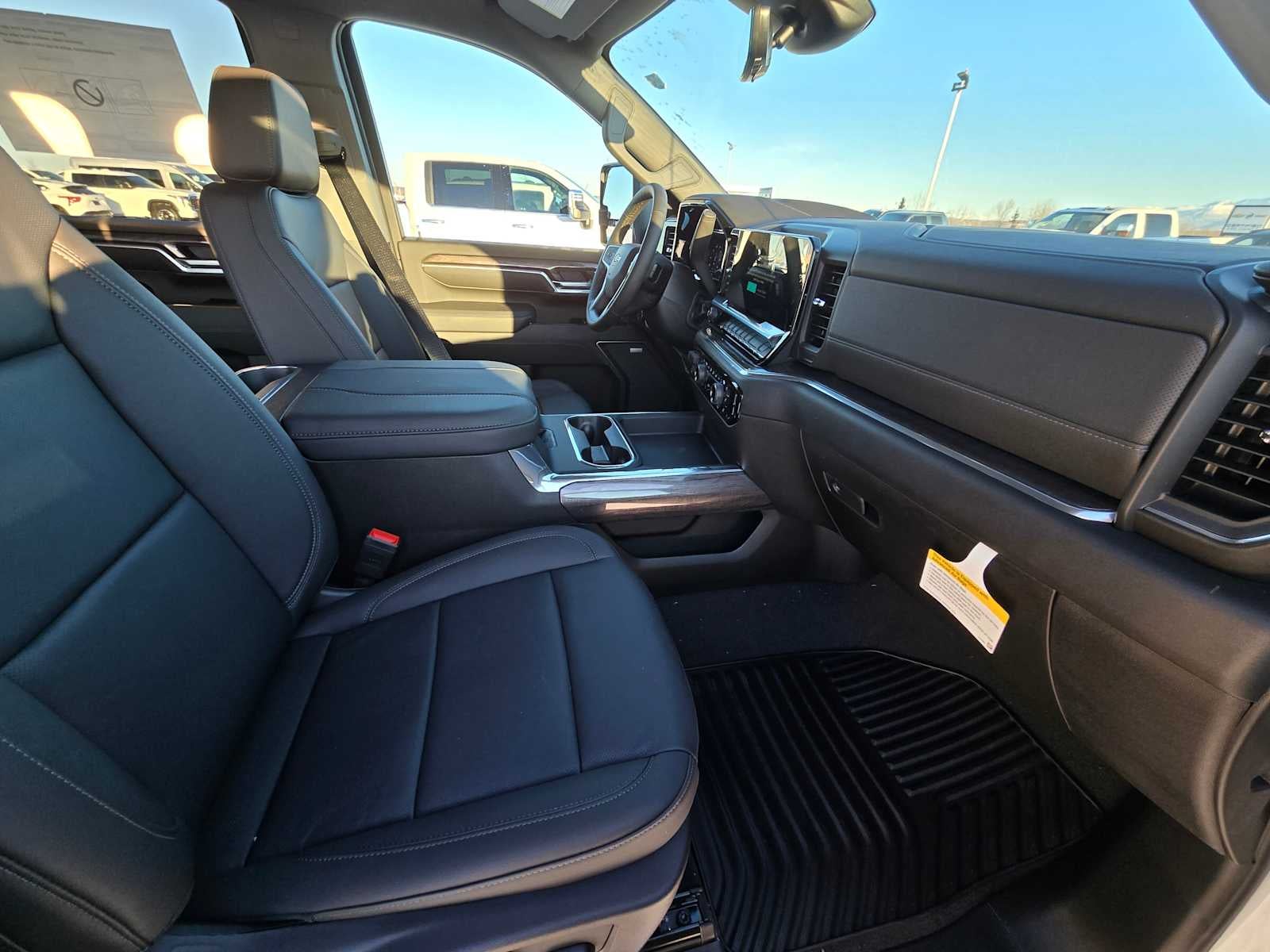 2025 Chevrolet Silverado 3500 HD LTZ