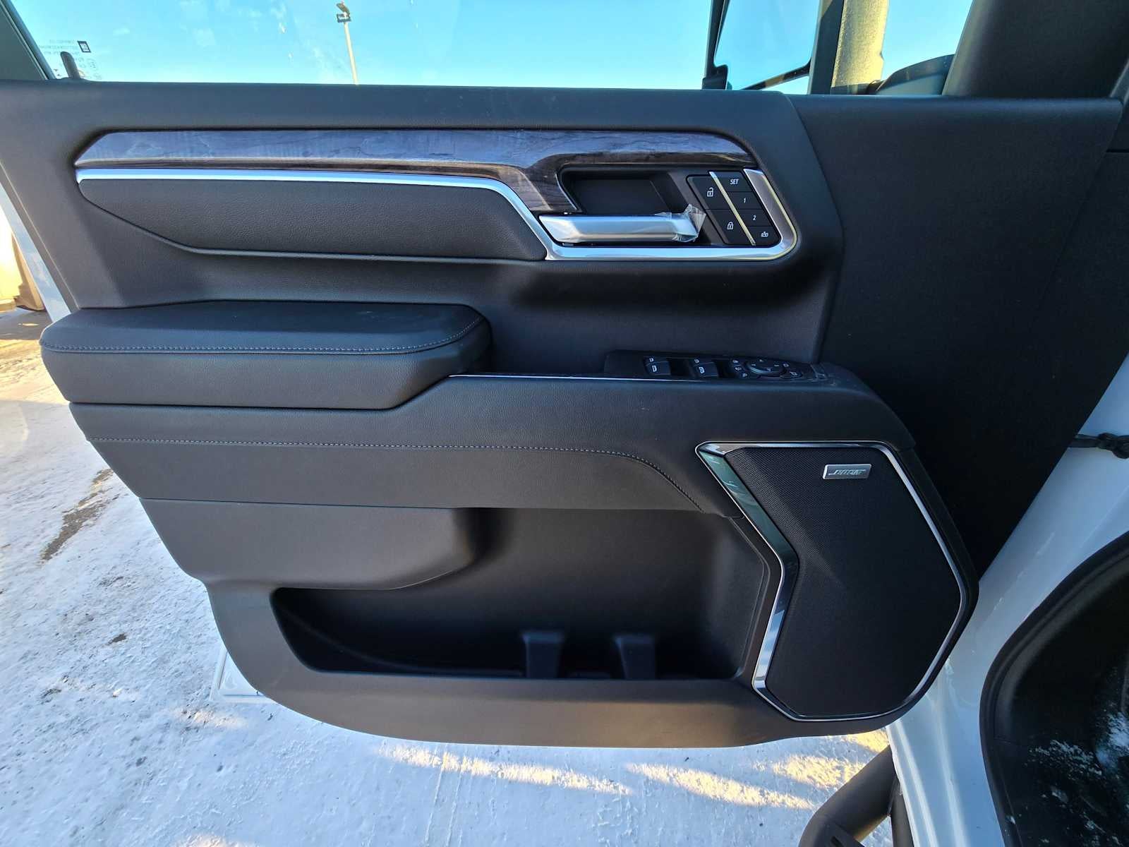 2025 Chevrolet Silverado 3500 HD LTZ