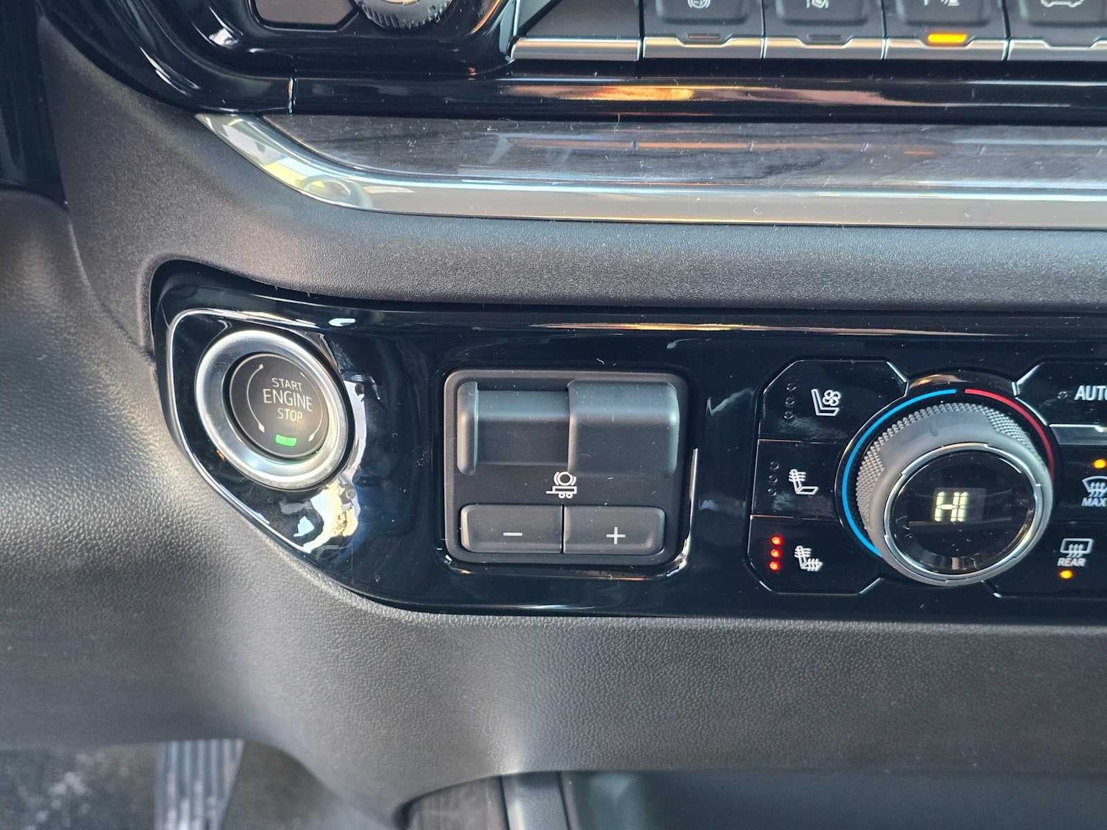 2025 Chevrolet Silverado 3500 HD LTZ