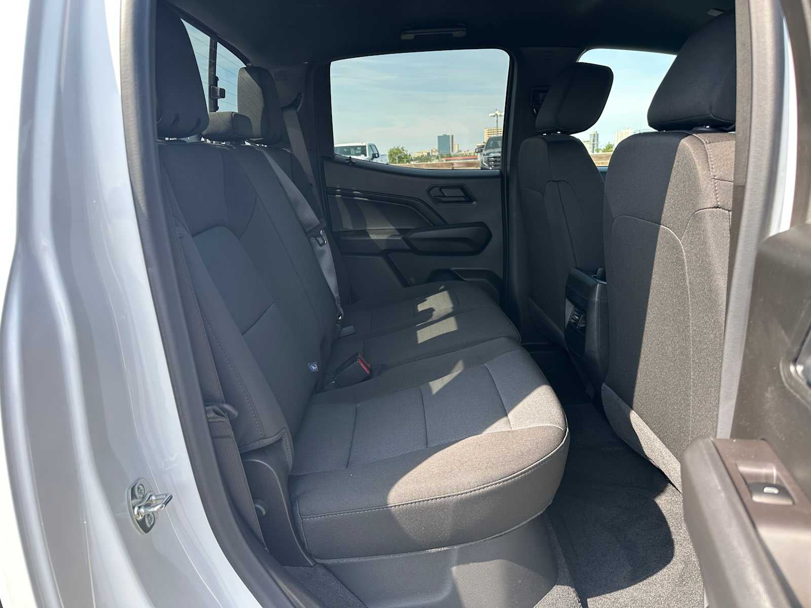 2025 Chevrolet Colorado WT/LT