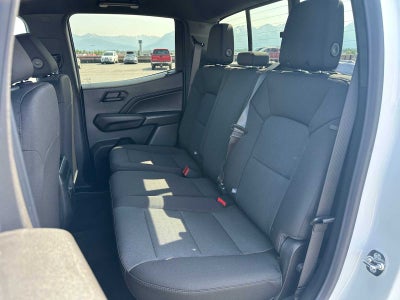 2025 Chevrolet Colorado WT/LT