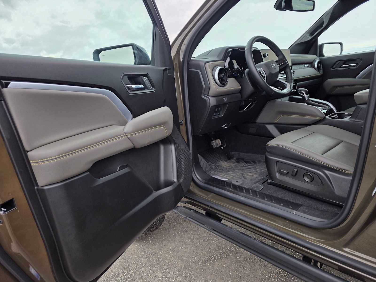 2025 Chevrolet Colorado ZR2