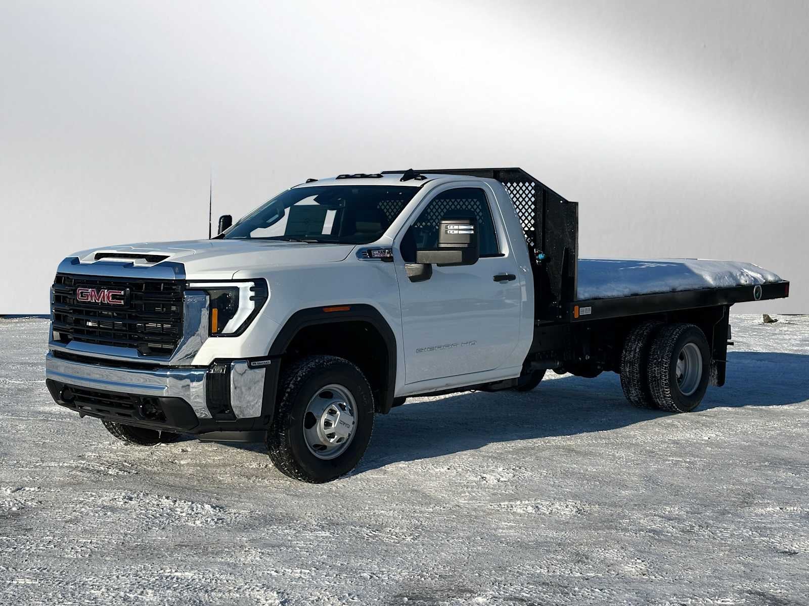 2026 GMC Sierra 3500 HD Chassis Cab Pro