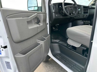 2025 GMC Savana Passenger 3500 LS