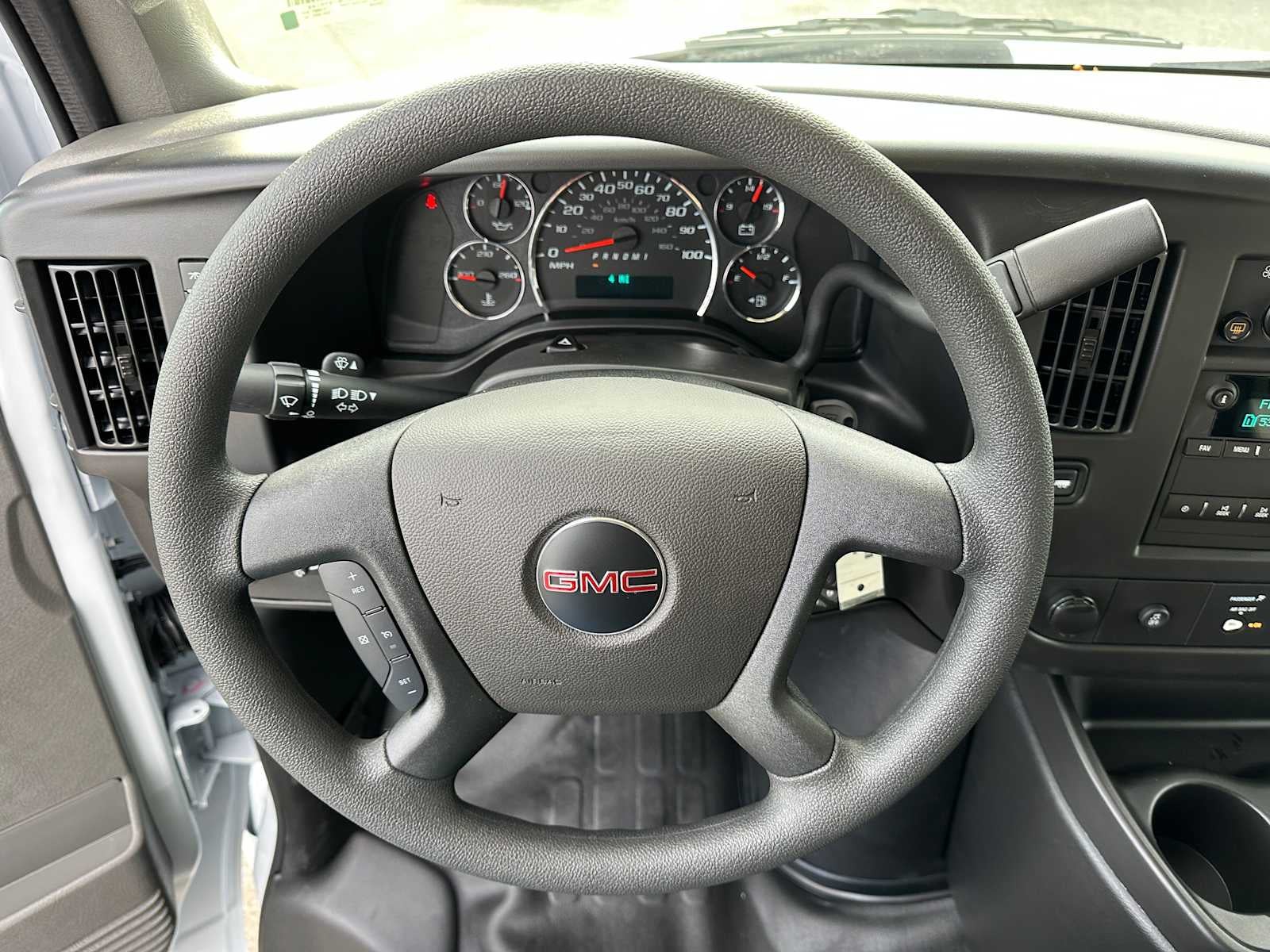 2025 GMC Savana Passenger 3500 LS