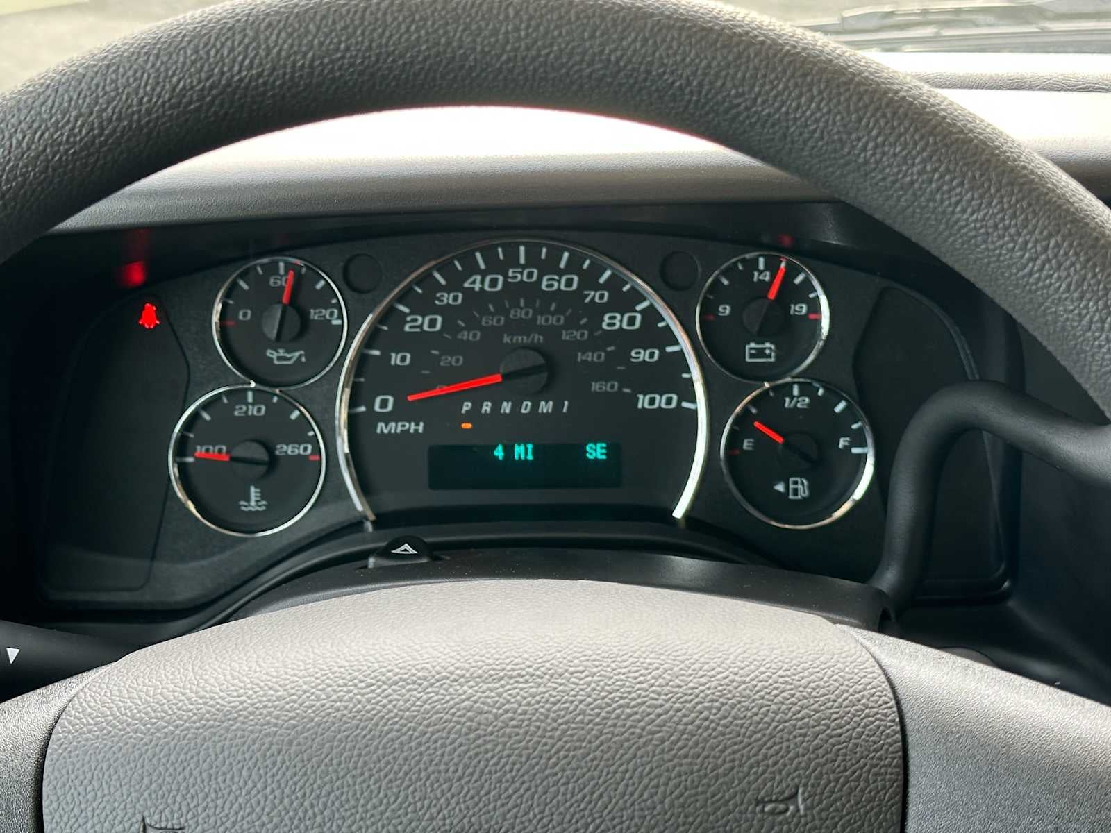 2025 GMC Savana Passenger 3500 LS