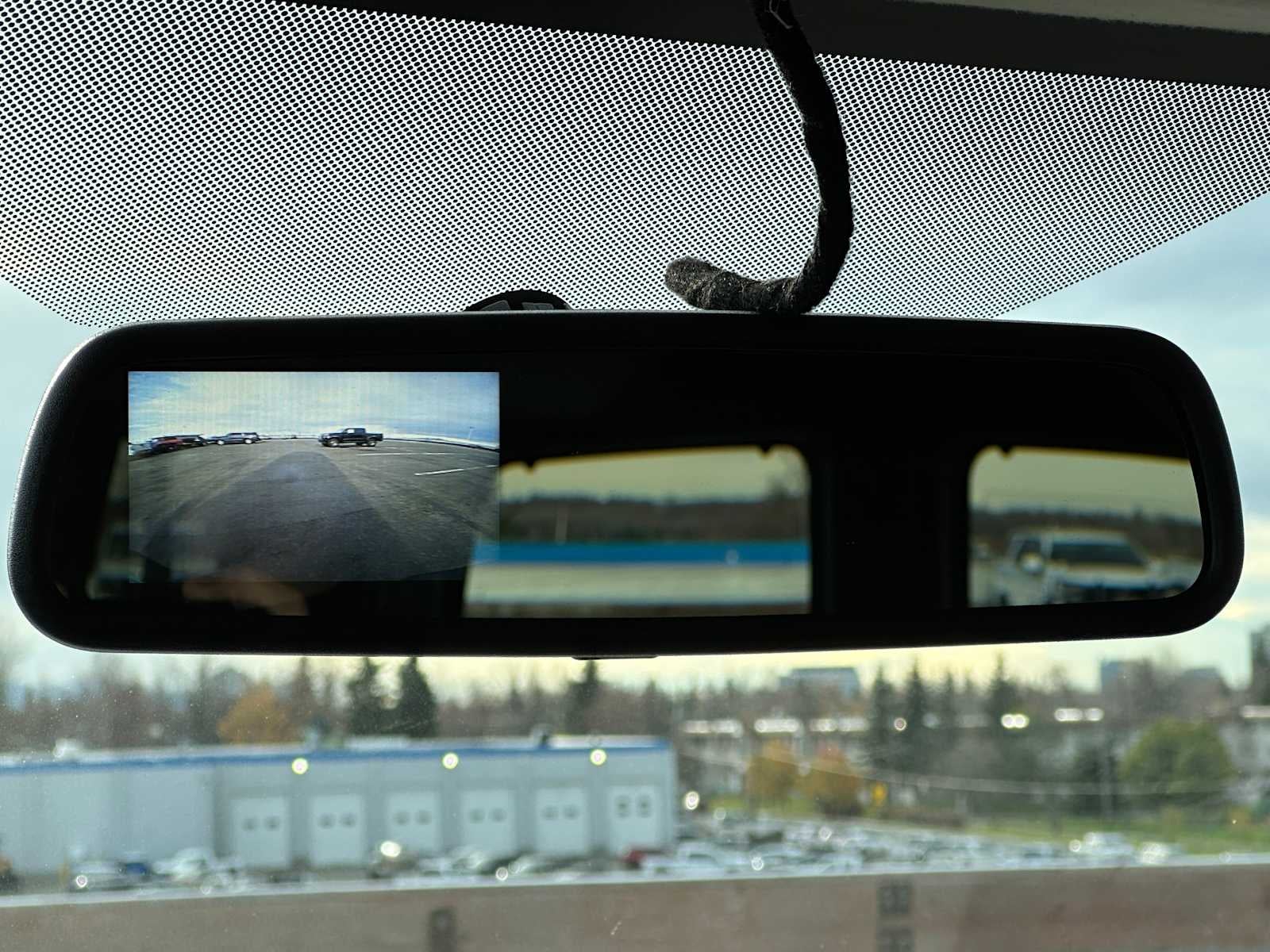 2025 GMC Savana Passenger 3500 LS