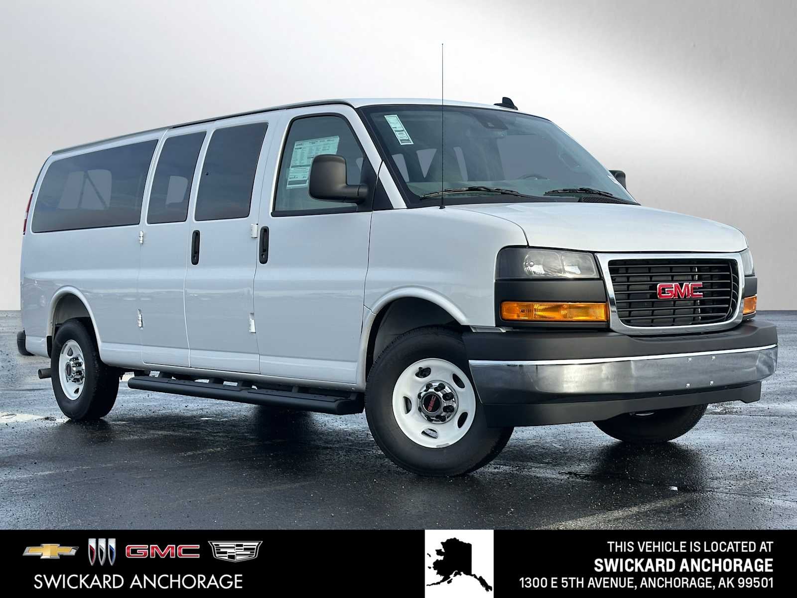 2025 GMC Savana Passenger 3500 LT
