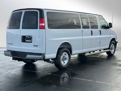 2025 GMC Savana Passenger 3500 LT