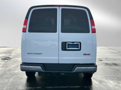 2025 GMC Savana Passenger 3500 LT