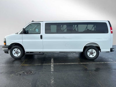 2025 GMC Savana Passenger 3500 LT