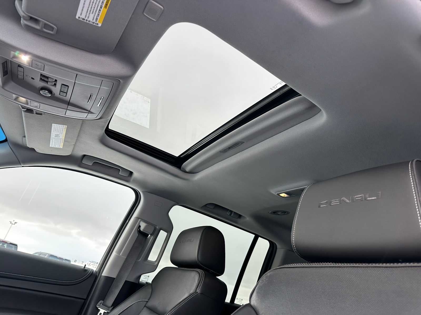 2020 GMC Yukon XL Denali