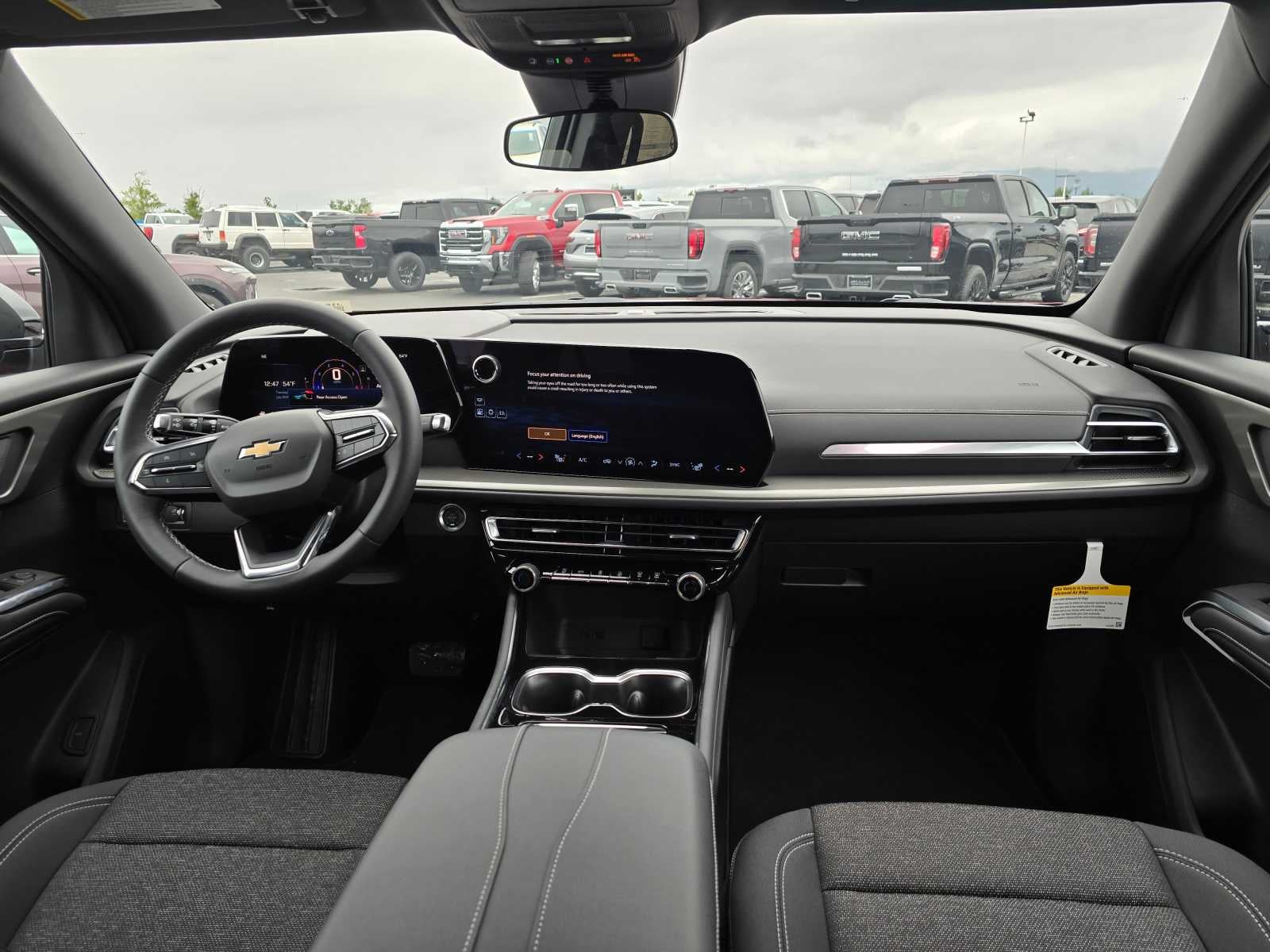 2024 Chevrolet Traverse LT