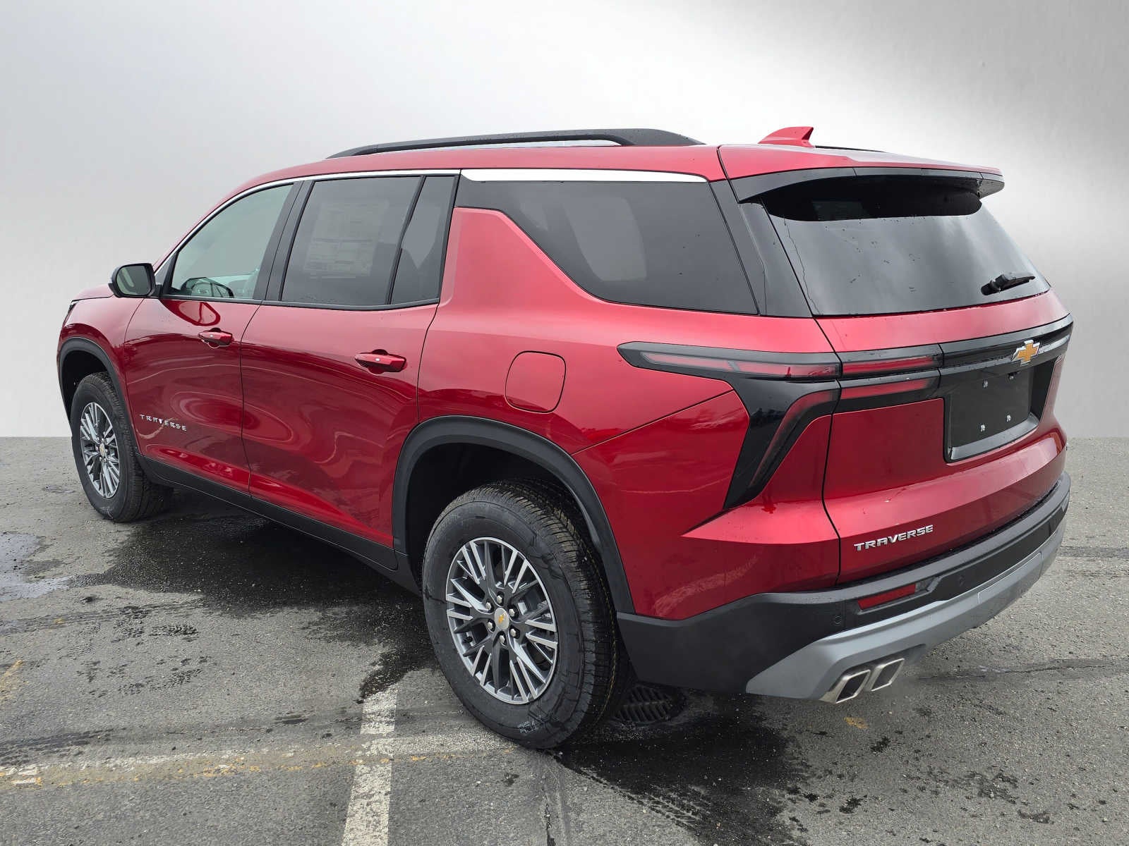 2024 Chevrolet Traverse LT