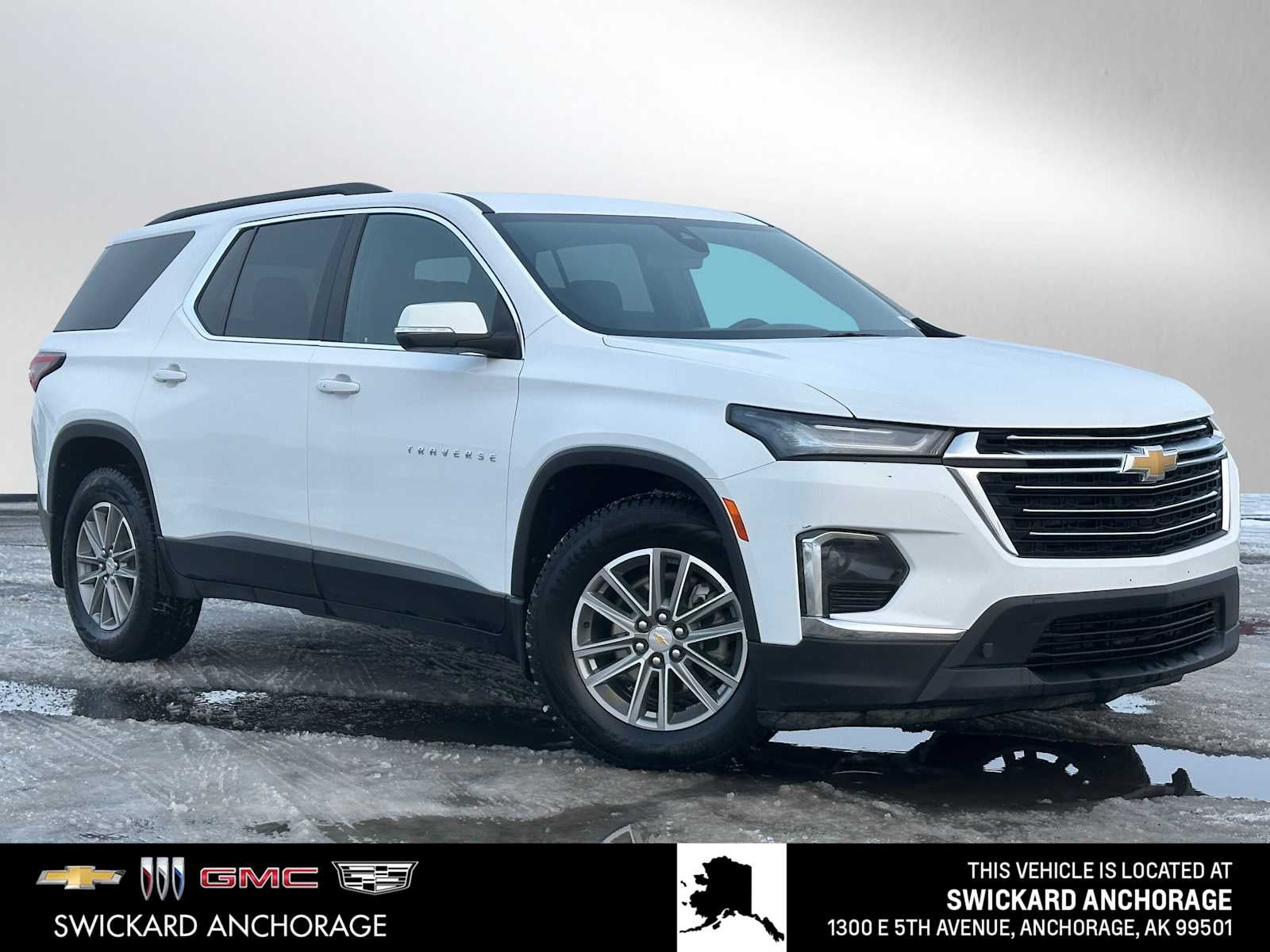 2022 Chevrolet Traverse LT Cloth