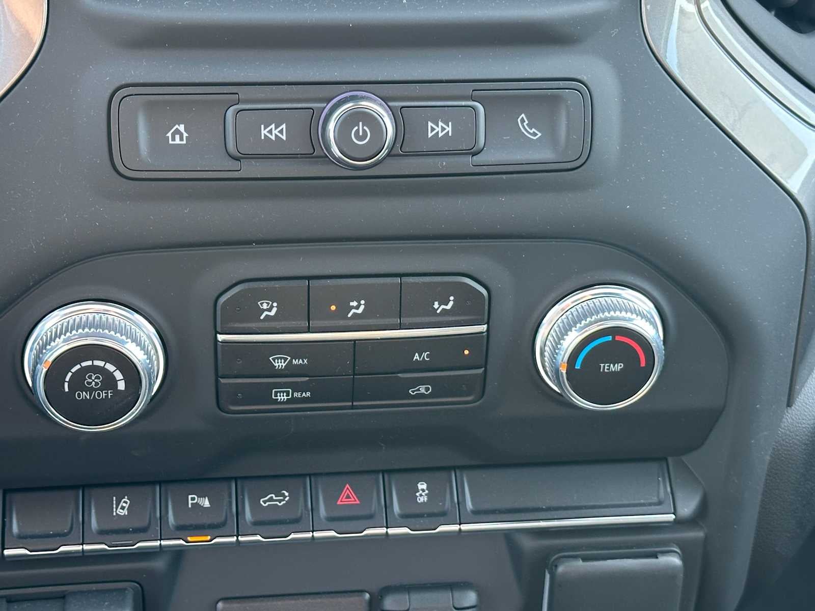 2025 GMC Sierra 2500 HD Pro