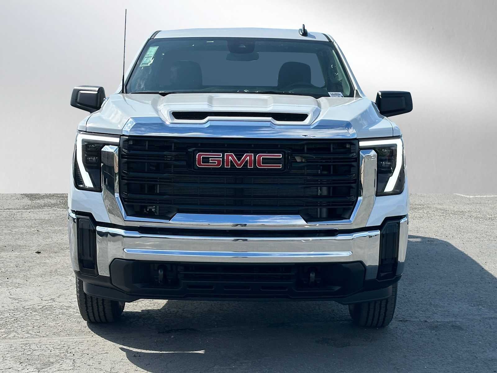 2025 GMC Sierra 2500 HD Pro