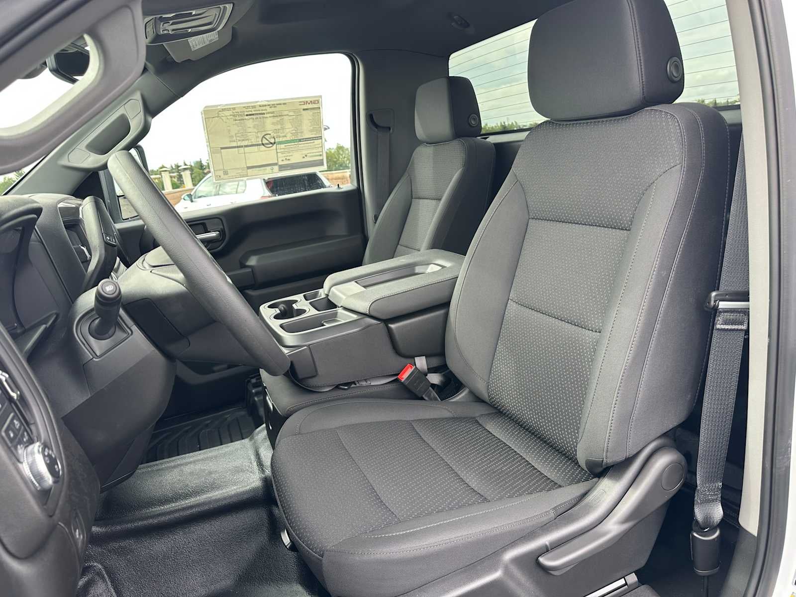 2025 GMC Sierra 2500 HD Pro