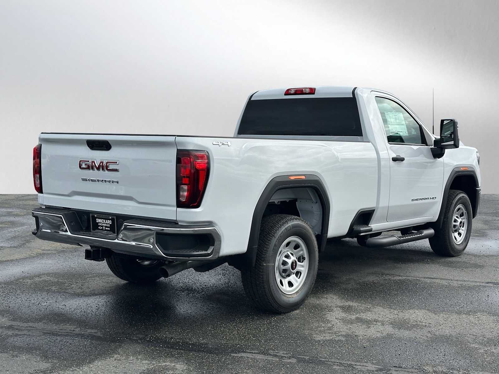 2025 GMC Sierra 2500 HD Pro