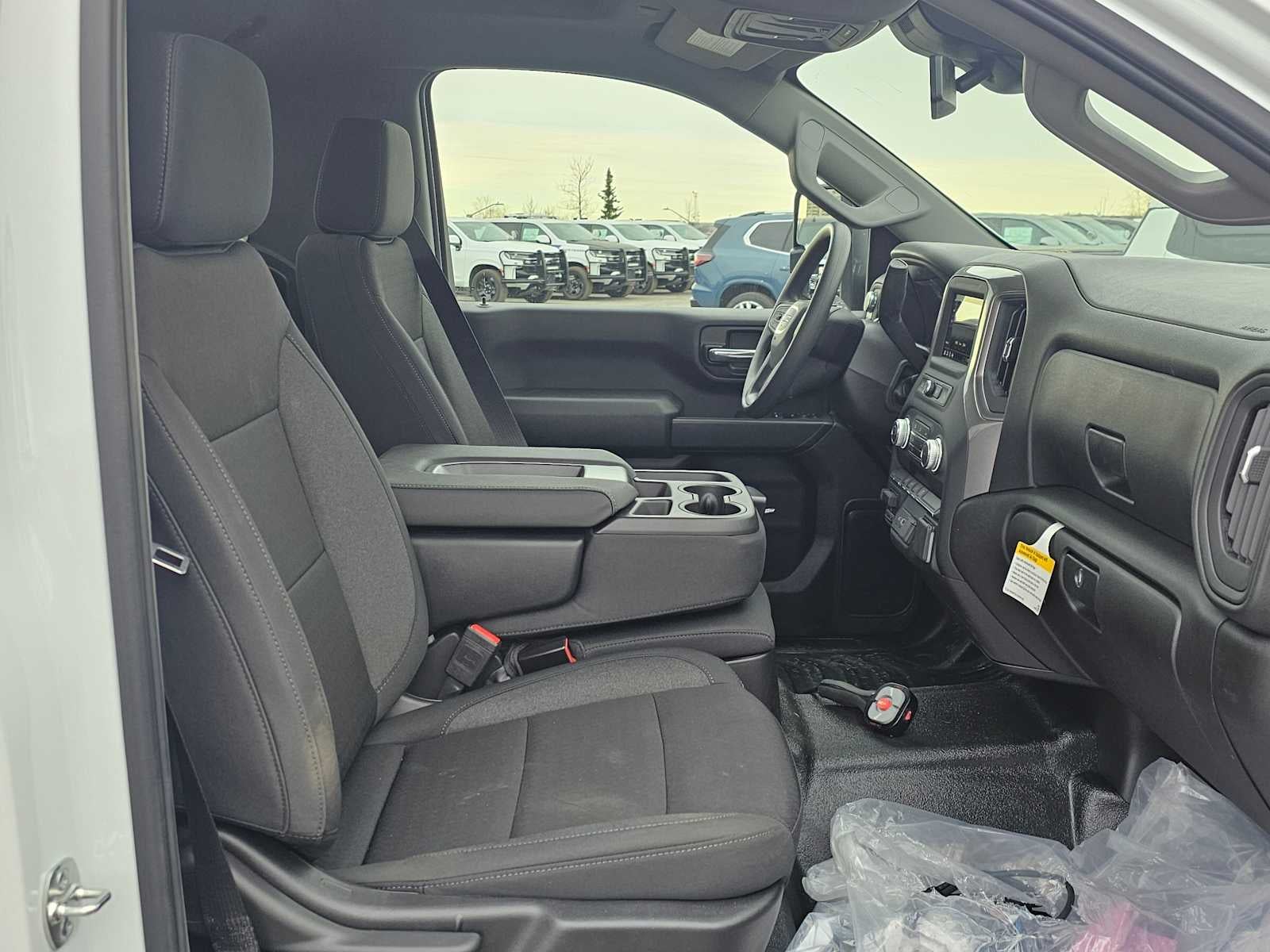 2025 GMC Sierra 2500 HD Pro