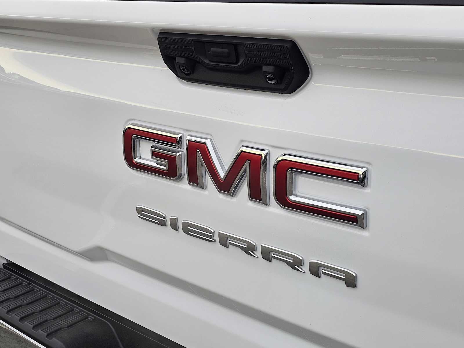 2025 GMC Sierra 2500 HD Pro