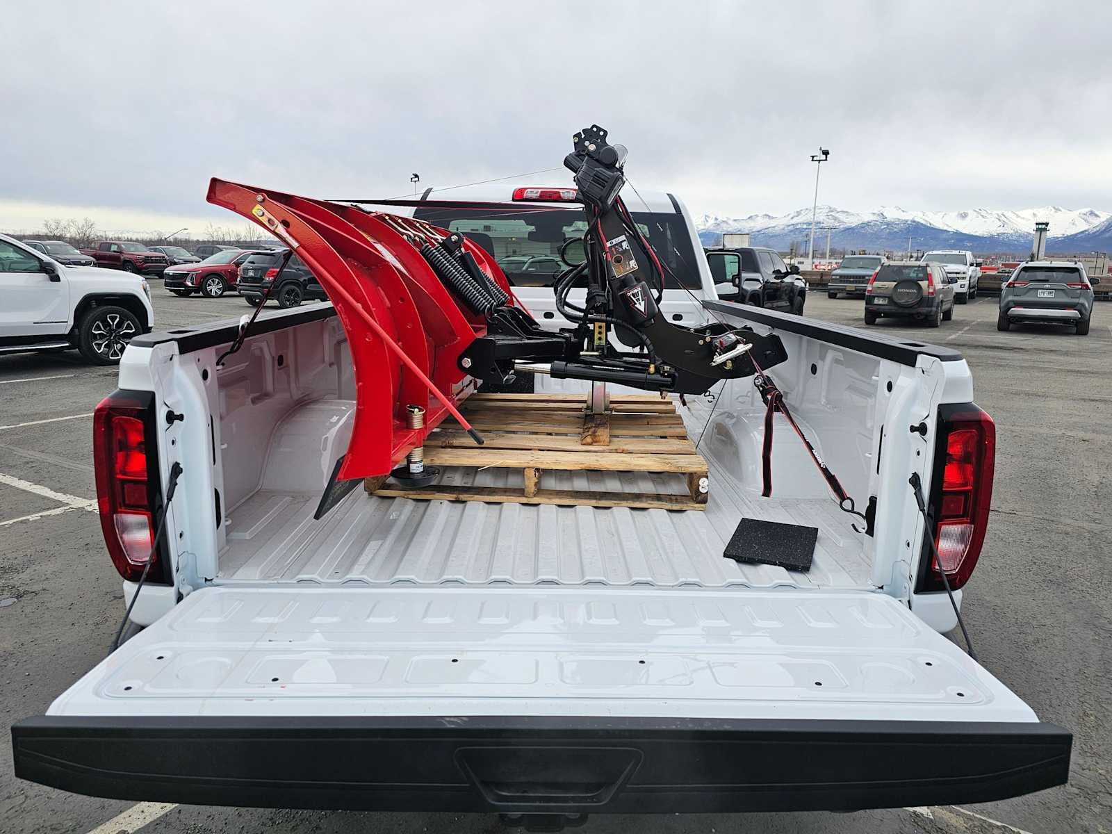 2025 GMC Sierra 2500 HD Pro