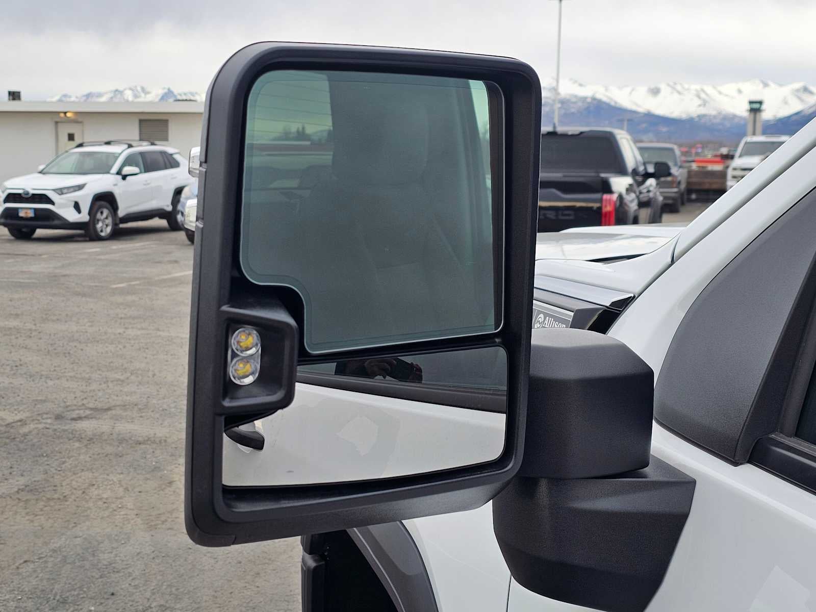 2025 GMC Sierra 2500 HD Pro