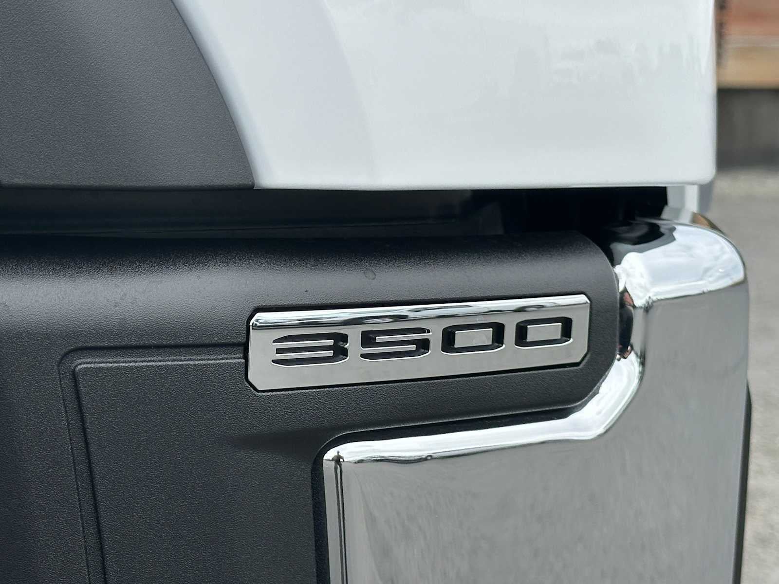 2025 GMC Sierra 3500 HD Pro